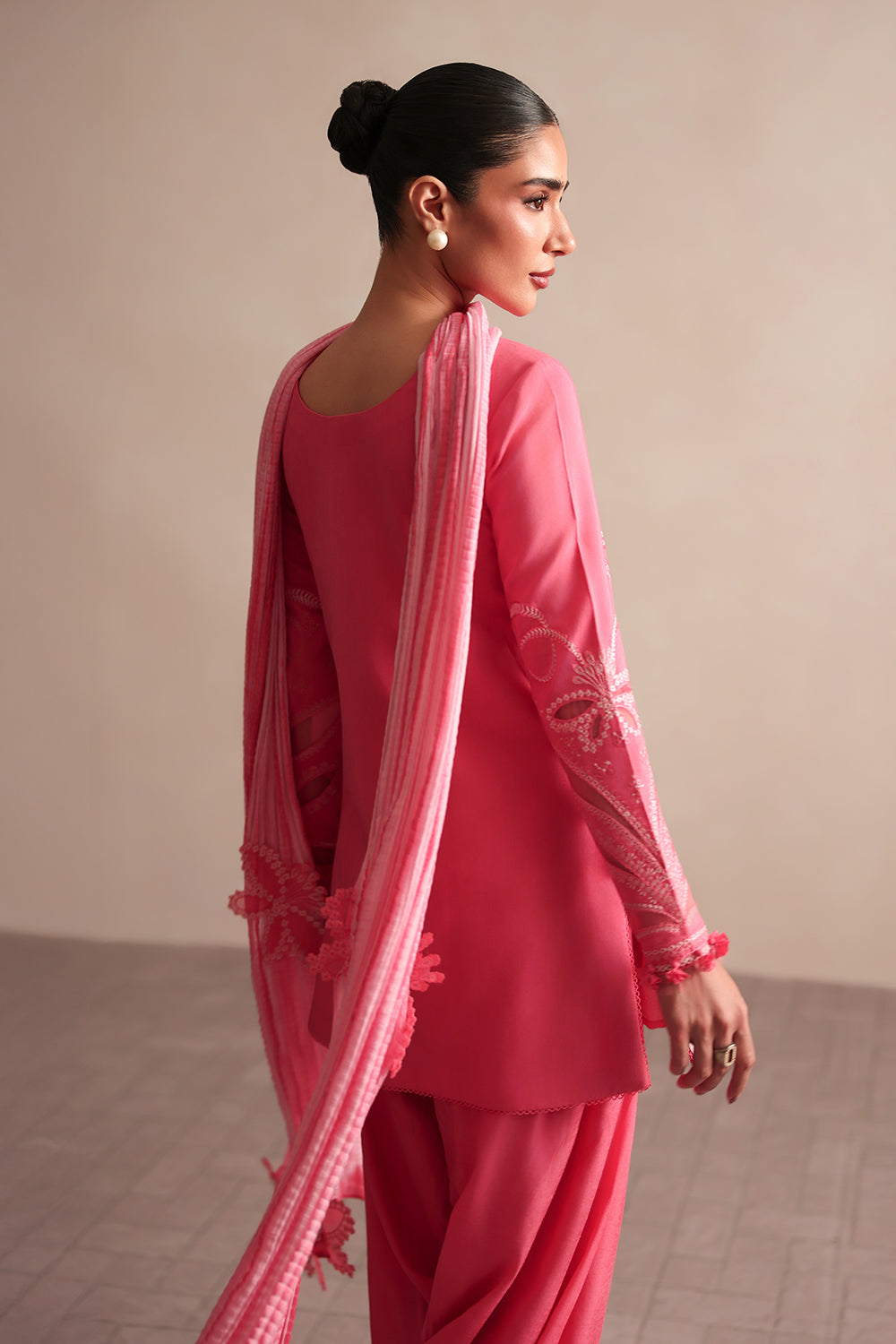 Picture of Saira Rizwan - Lael Silk Edit - ARELETTE-05 - Available at Raja Sahib