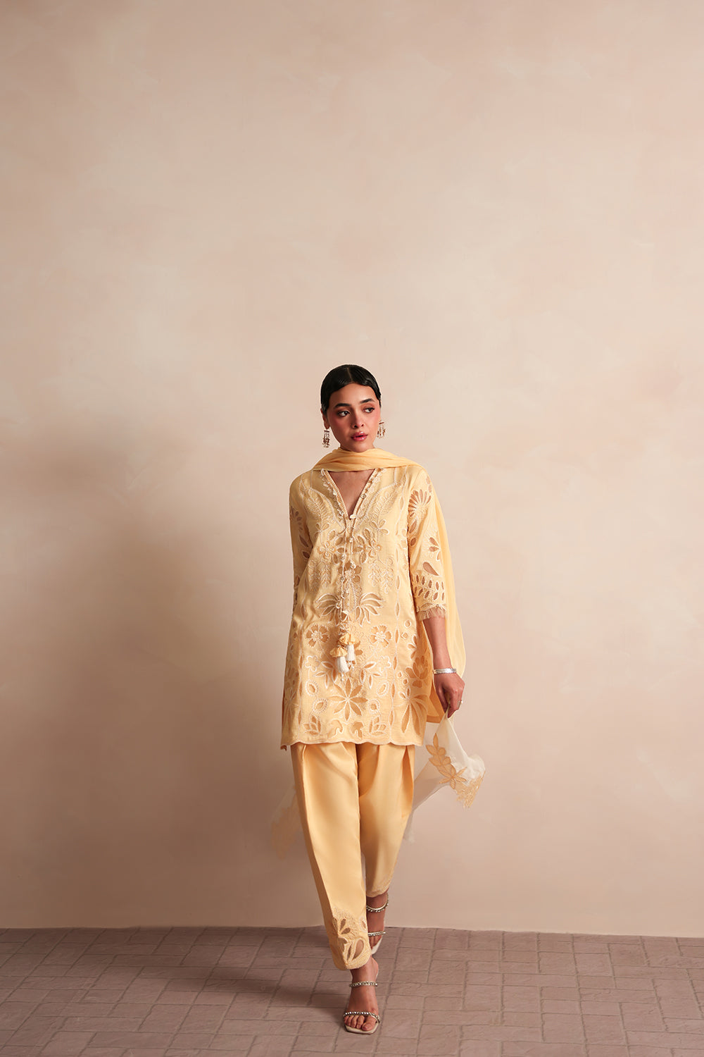 Picture of Saira Rizwan - Lael Silk Edit - AVELIA-01 - Available at Raja Sahib