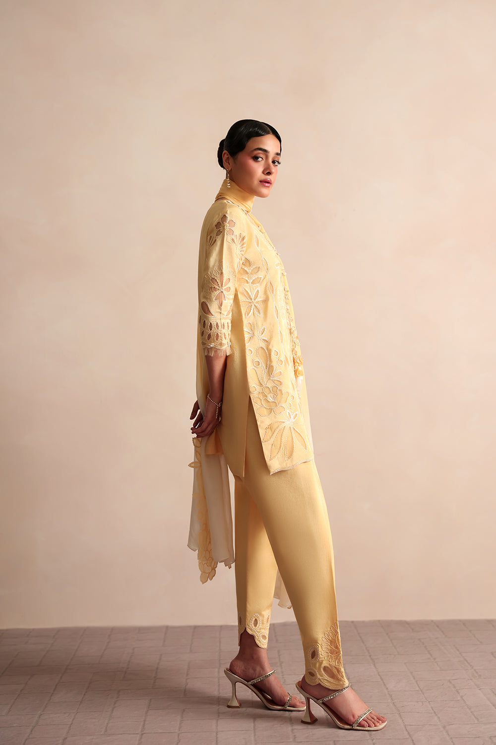 Picture of Saira Rizwan - Lael Silk Edit - AVELIA-01 - Available at Raja Sahib
