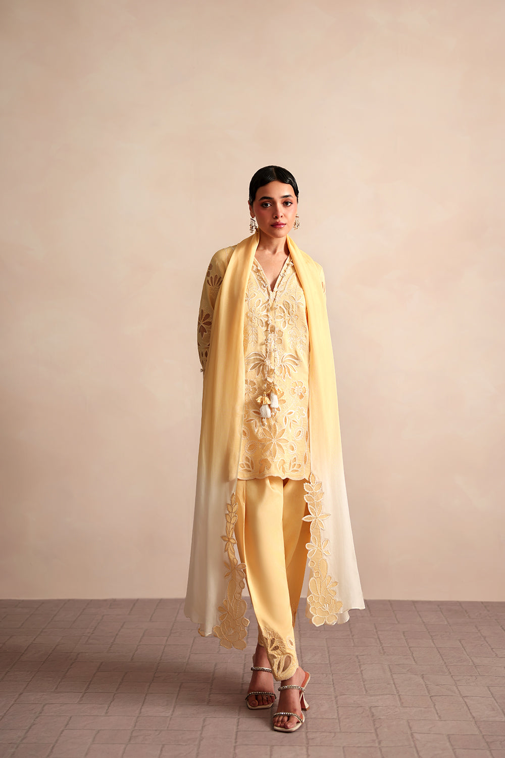 Picture of Saira Rizwan - Lael Silk Edit - AVELIA-01 - Available at Raja Sahib