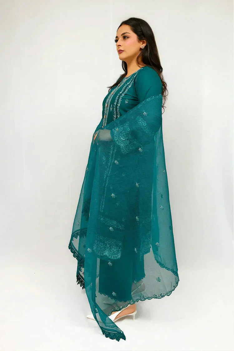 Picture of Zyna - Solid Essentials - 05 Livia - Unstitched - Available at Raja Sahib