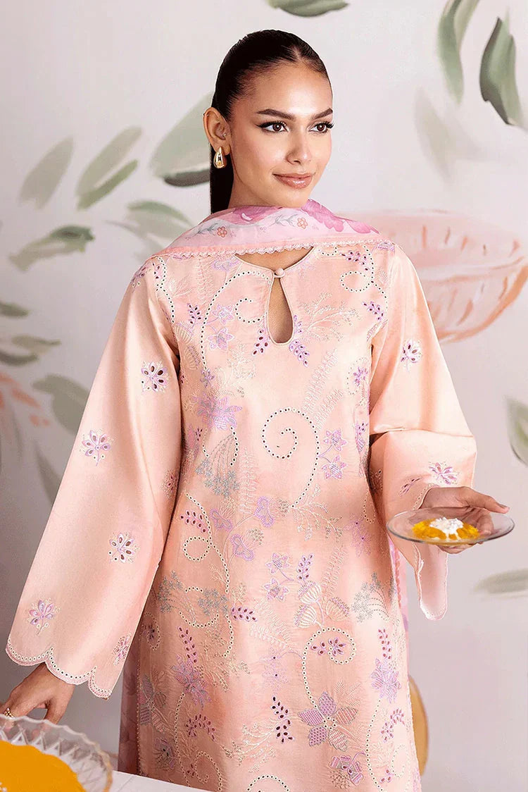 Picture of Seran - Luxury Lawn Collection - D-05 Fayra - Unstitched - Available at Raja Sahib
