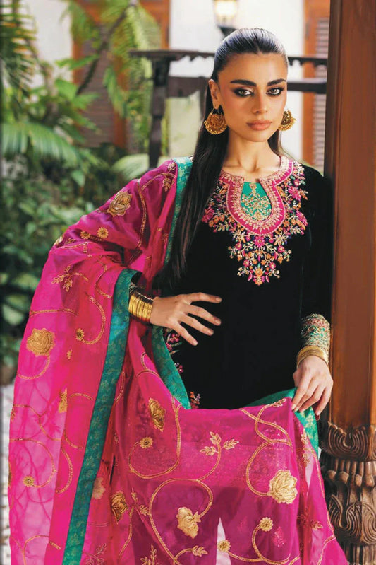 Zainab Chottani - Luxury Velvet Collection - 08 Zeba - Unstitched