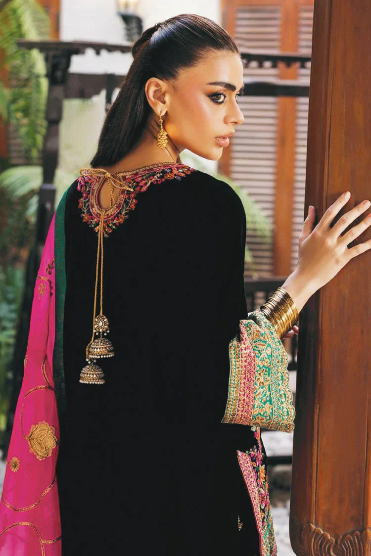 Zainab Chottani - Luxury Velvet Collection - 08 Zeba - Unstitched