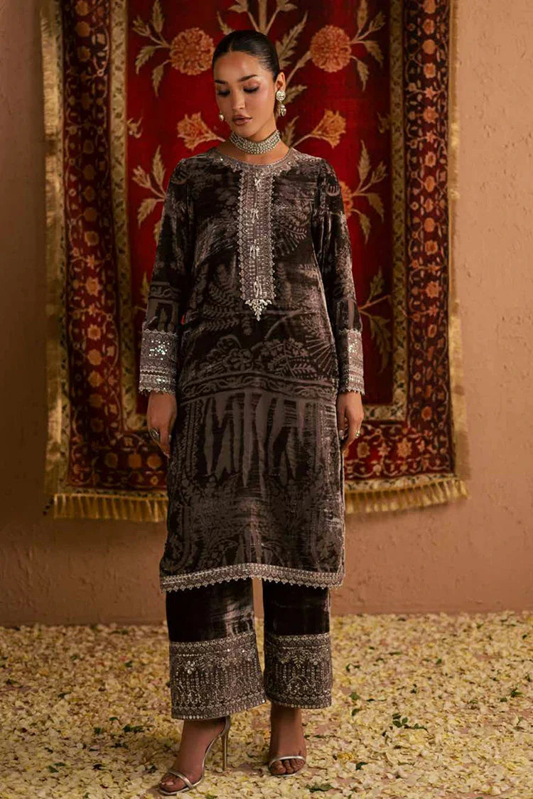 Nureh - Ballerina Embellished Velvet Palachi Collection - NU2-192 - Unstitched