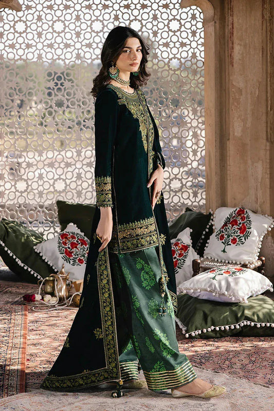 Zarizaa - Mukhtar e Khaas Festive Velvet Collection - 04 Najaf - Unstitched