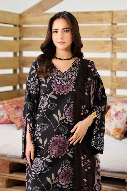 Ramsha - Rangrez Luxury Lawn Collection Vol 8 - N-802 - Unstitched