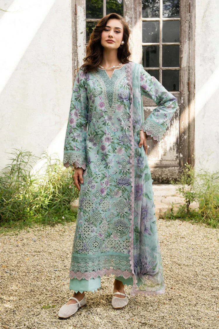 Shezlin Chikankari Edit