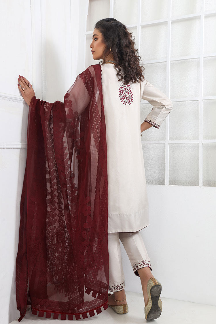 Picture of <!--brs-->Zivah - Riwaj Basic Formals Collection - Crystal Quartz - Available at Raja Sahib