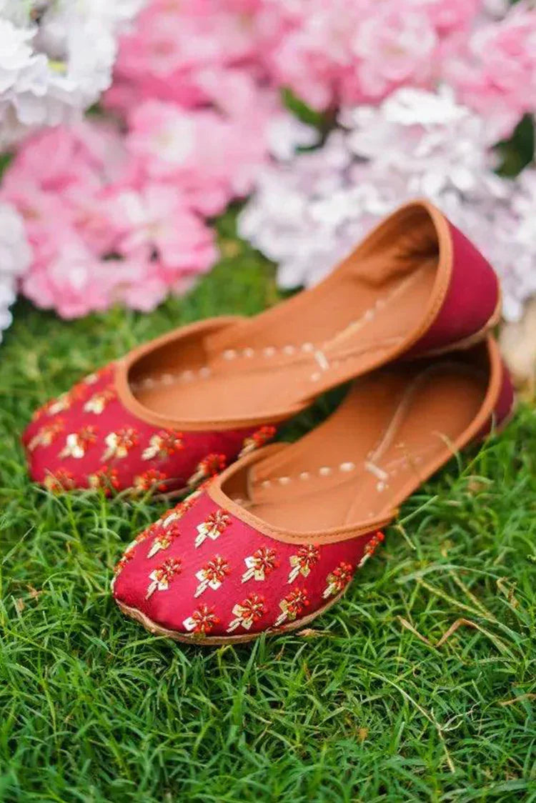 Picture of <!--cfd-->Saheliyan - Phool Collection - Coral Red - Available at Raja Sahib