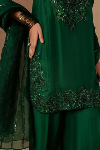 Picture of Maria Osama Khan - Noir Bliss - Emerald Green - Available at Raja Sahib