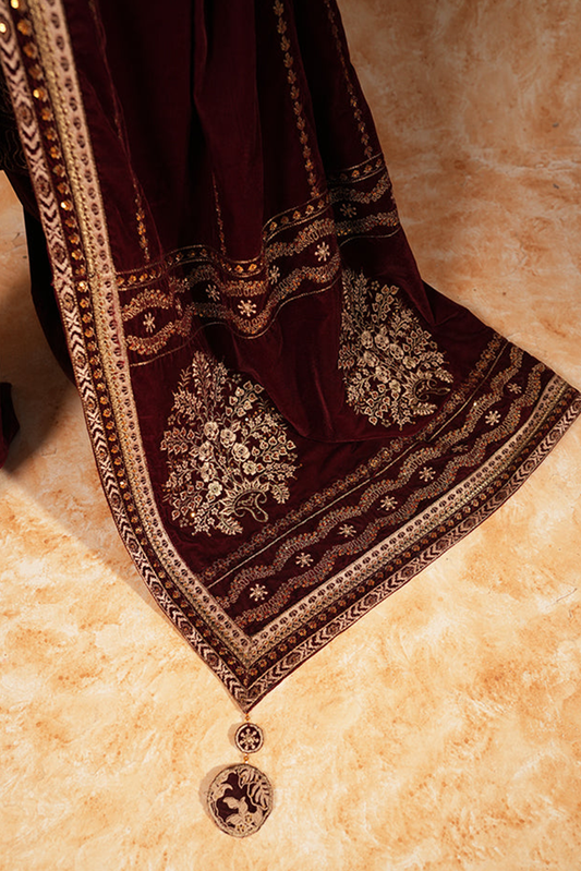 Picture of Velvet Deck Shawls - Duchess - Available at Raja Sahib