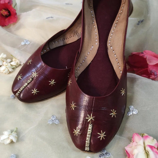 Picture of Maroon Zari Pure Leather Khussa - Available at Raja Sahib