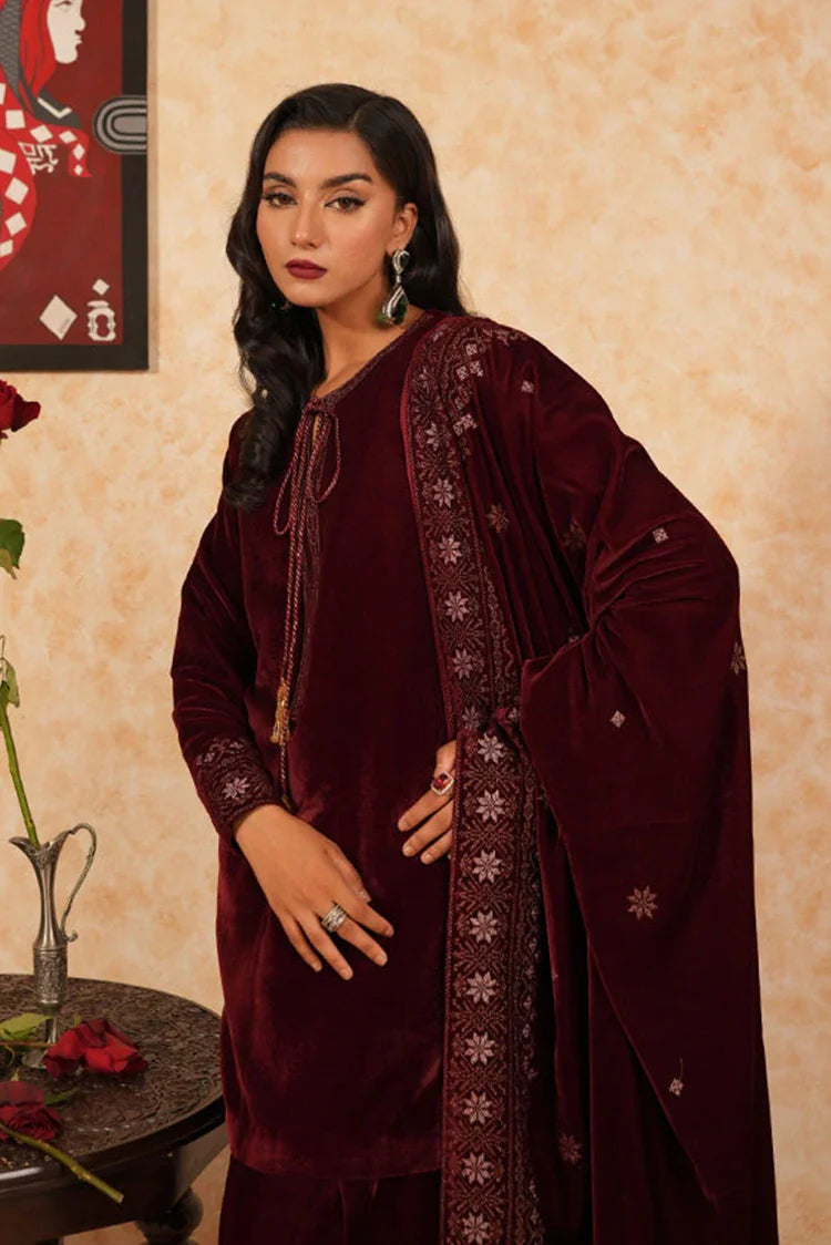 Picture of Fozia Khalid - Velvet Deck - Garnet - Available at Raja Sahib