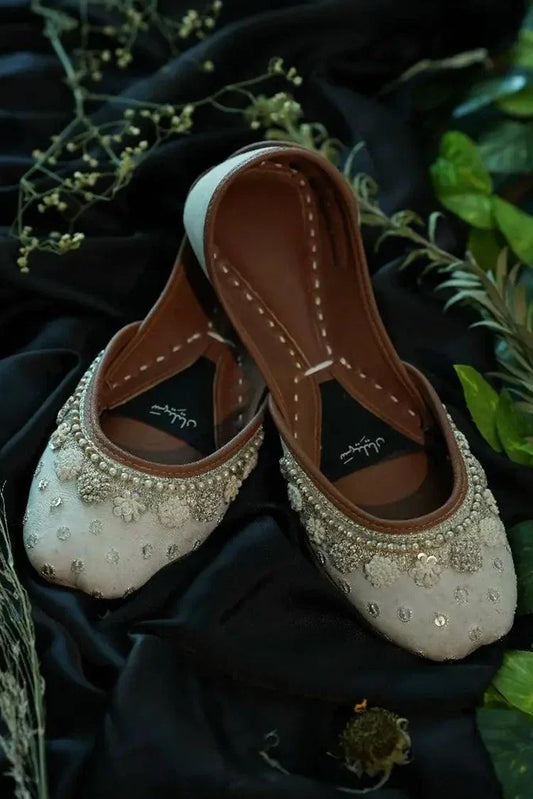 Picture of <!--buu-->Saheliyan - Kikli Collection - Floral - Available at Raja Sahib