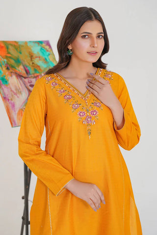 Picture of Amber Imran - Basic Pret '24 - Fuchsia - Available at Raja Sahib