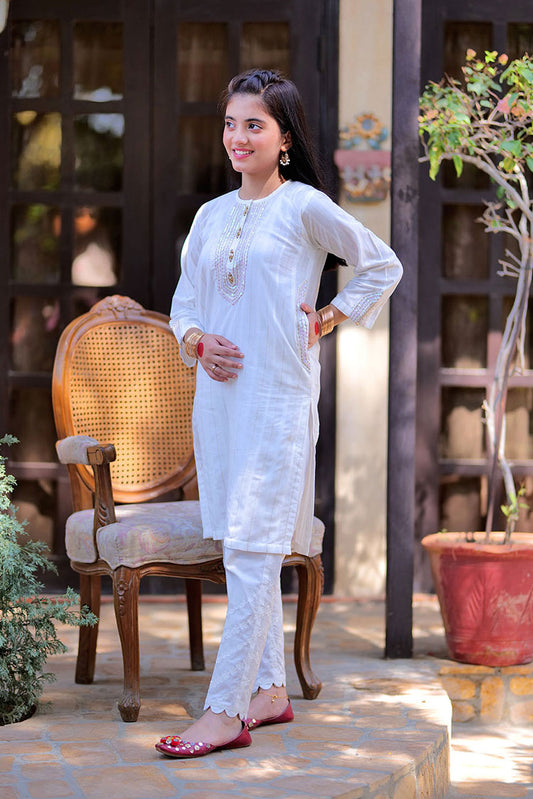 Senorita - GAA-02332 | White | Casual Kurta | Cotton Dobby