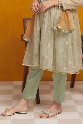 GDD-02744 | Green& Gold | Formal 3 Piece Suit | Banarsi Masuri