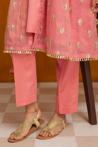 GDD-02745 | T.Pink & Gold | Formal 3 Piece Suit | Banarsi Masuri