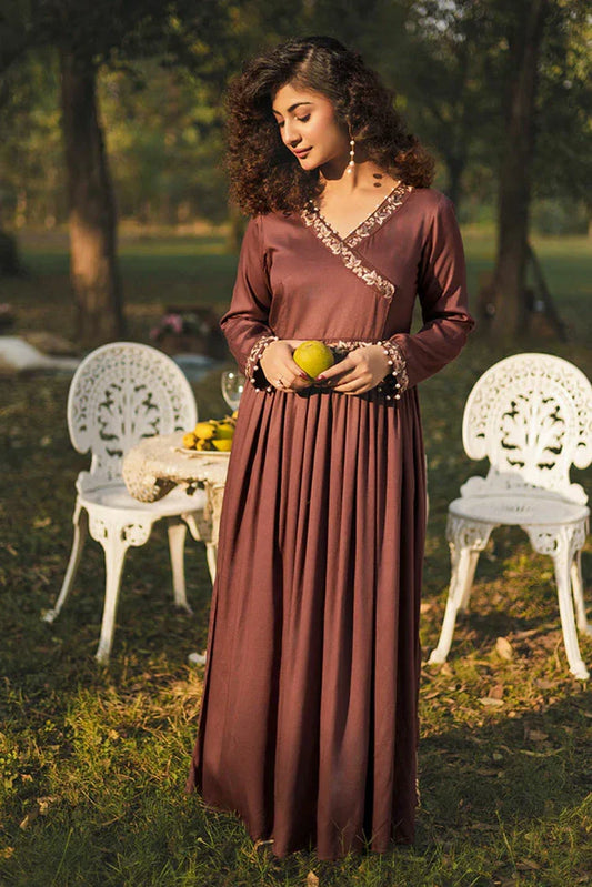 Hada - Threaded Tales - Sable