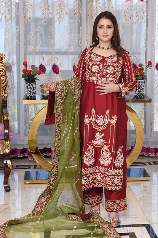 Picture of Ayat - Haseen RTW Collection - Zarpash - Available at Raja Sahib