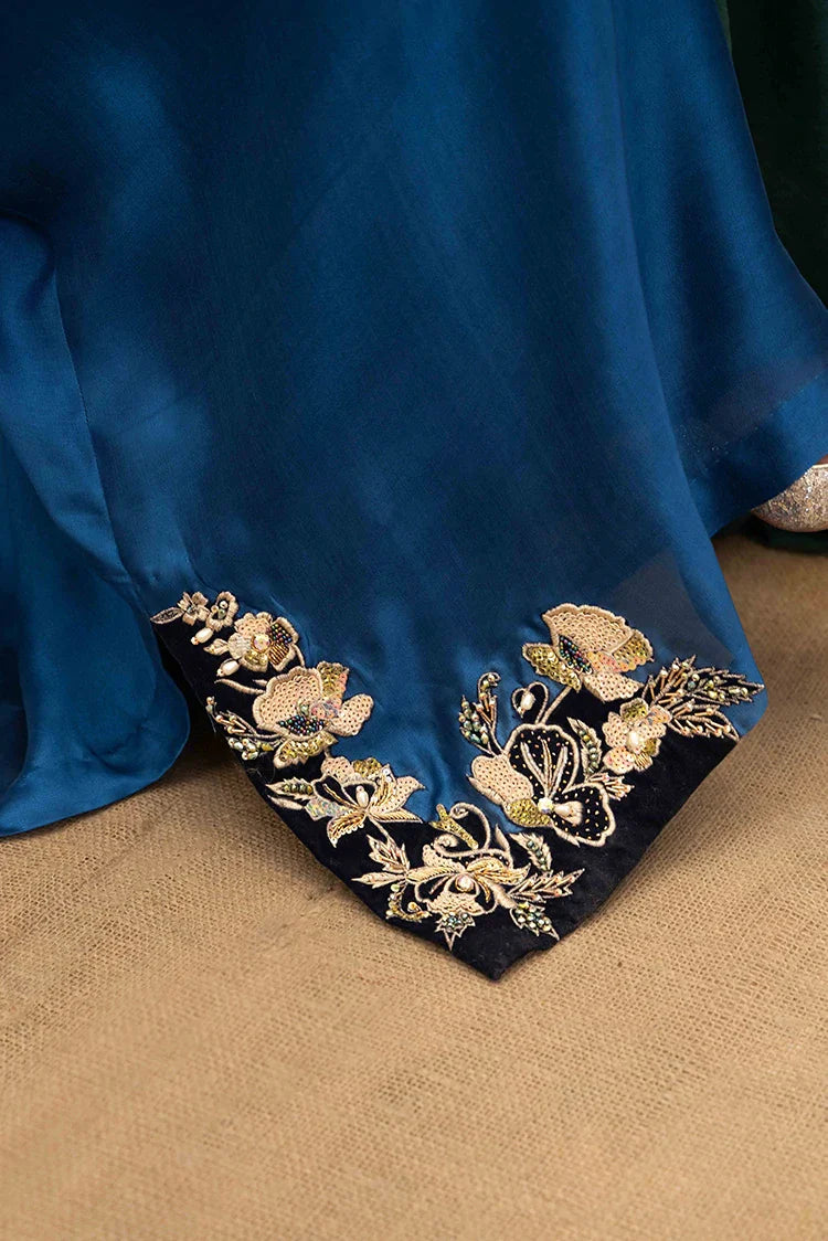 Picture of Hadia Batool - Louise Collection - Callie - Available at Raja Sahib