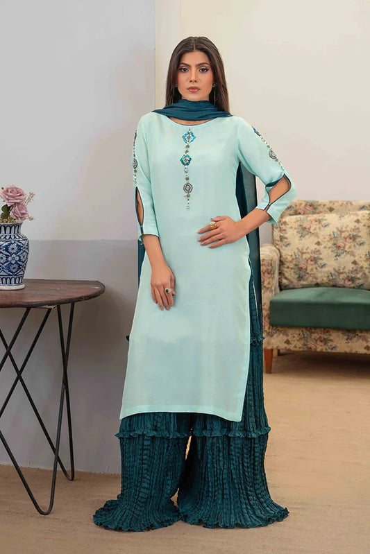 Picture of Hadia Batool - Louise Collection - Julia - Available at Raja Sahib