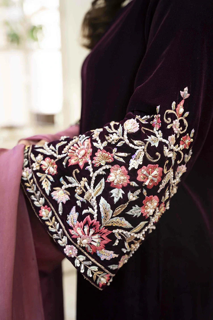 Picture of Hadia Batool - Parizad Collection - Meerum - Available at Raja Sahib