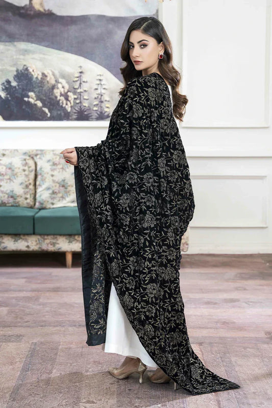 Picture of Hadia Batool - Parizad Collection - Shireen Shawl - Available at Raja Sahib