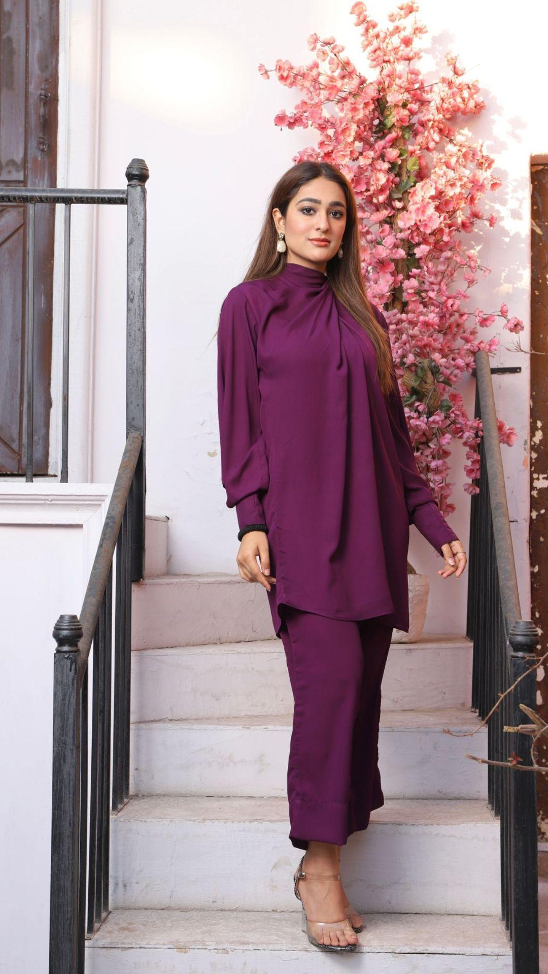 Picture of Manahils - Knot Set Purple - Available at Raja Sahib