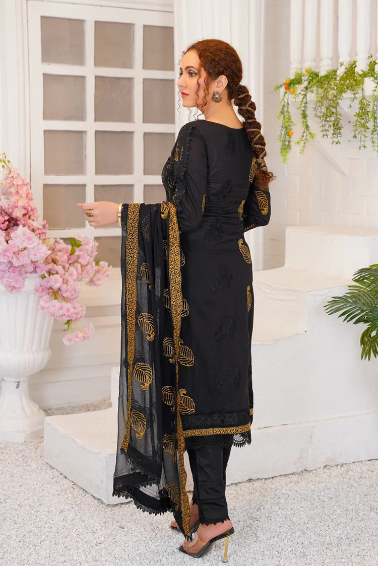 Picture of <!--kr-->Threads & Weaves - 3 Pc Embroidered Lawn Suit - L23109 - Available at Raja Sahib