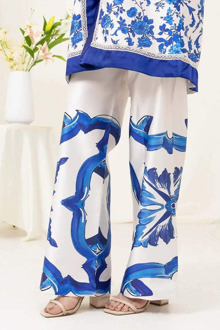 Picture of Zaib un Nisa - Lavender Luxe Pret - Iris - Available at Raja Sahib