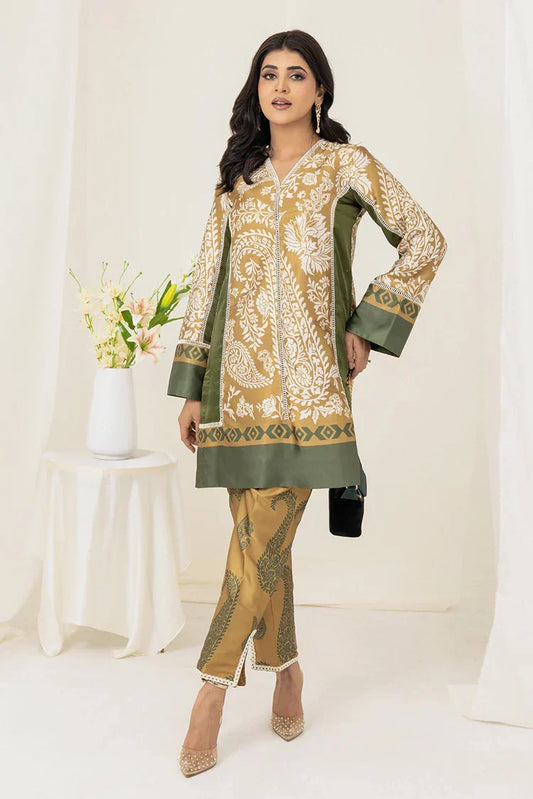 Picture of Zaib un Nisa - Lavender Luxe Pret - Dahlia - Available at Raja Sahib