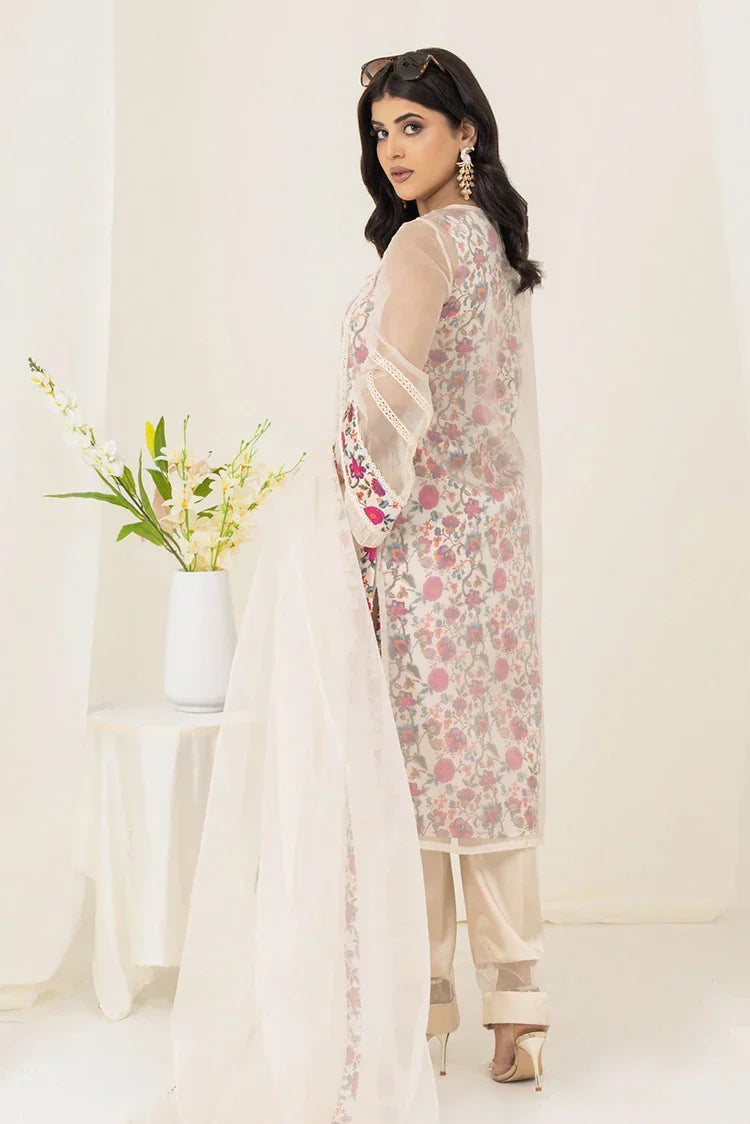 Picture of Zaib un Nisa - Lavender Luxe Pret - Fuchsia - Available at Raja Sahib