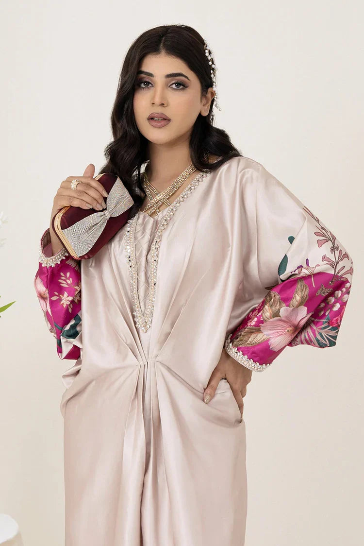 Picture of Zaib un Nisa - Lavender Luxe Pret - Camelia - Available at Raja Sahib