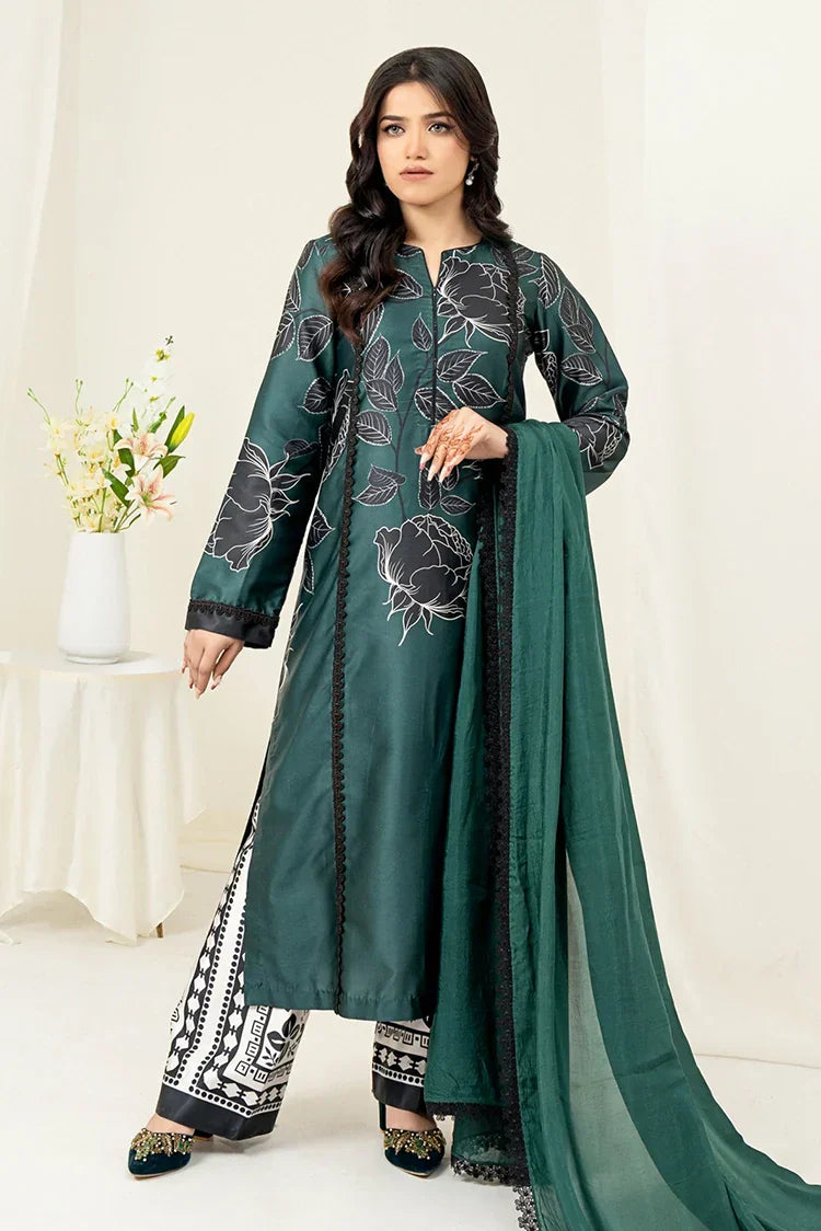 Picture of Zaib un Nisa - Lavender Luxe Pret - Holly Green - Available at Raja Sahib