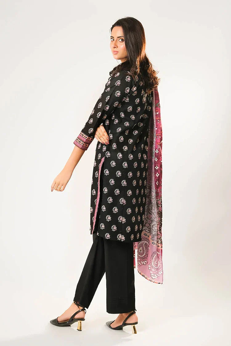 Women winter clothes | Black & Multicolor | Casual 3 Piece Suit | Cotton Khaddar Printed | LAD-03197