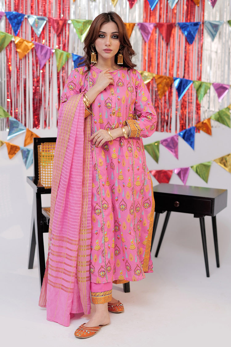 Picture of <!--bid-->Senorita - LAD-02531 | Pink & Gold | Casual Plus 3 Piece Suit | Cotton Gold Print Lawn - Available at Raja Sahib