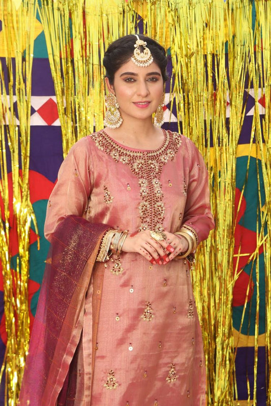 Senorita - LDD-01890 | Magenta & Golden | Formal 3 Piece Suit  | Banarsi Organza Tissue