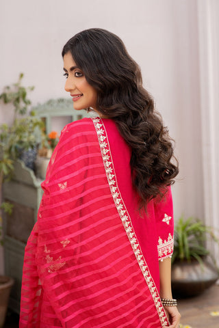 Picture of La Rosaa - Eid Edit Pret '24 - LE-24-07 Shocking Pink - 3Pc - Available at Raja Sahib