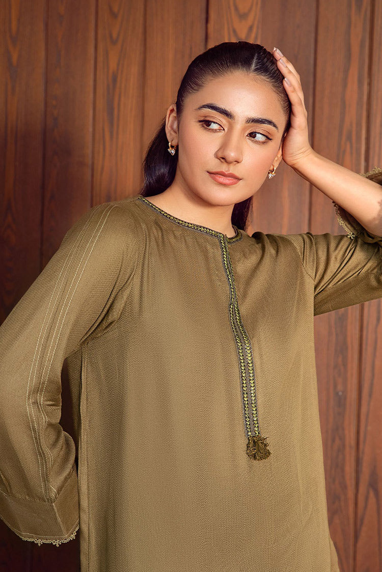 Picture of La Rosaa - Basics Pret Collection - Kaia - Available at Raja Sahib