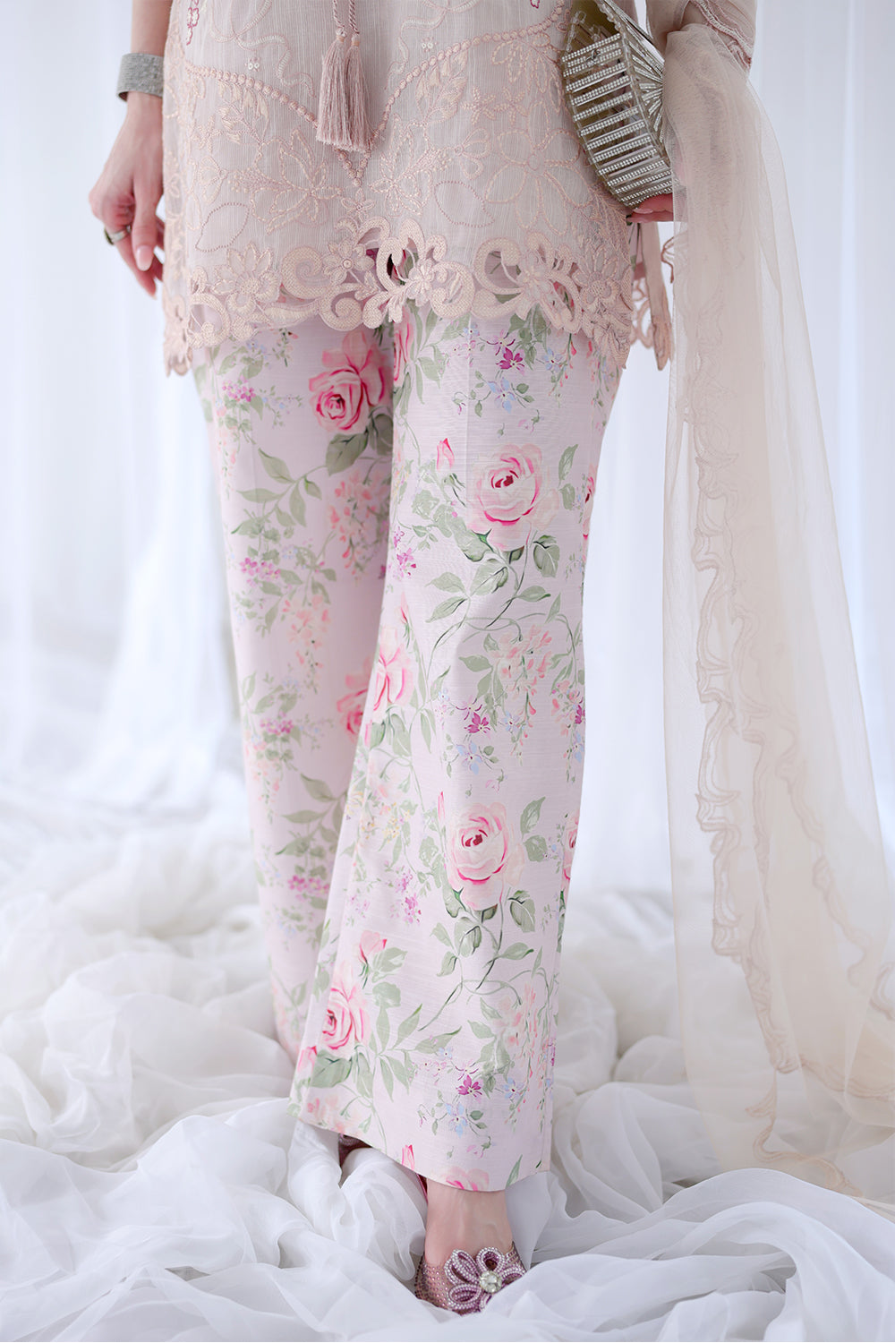 Picture of Saira Rizwan - Lael Silk Edit - LUNELLE-03 - Available at Raja Sahib