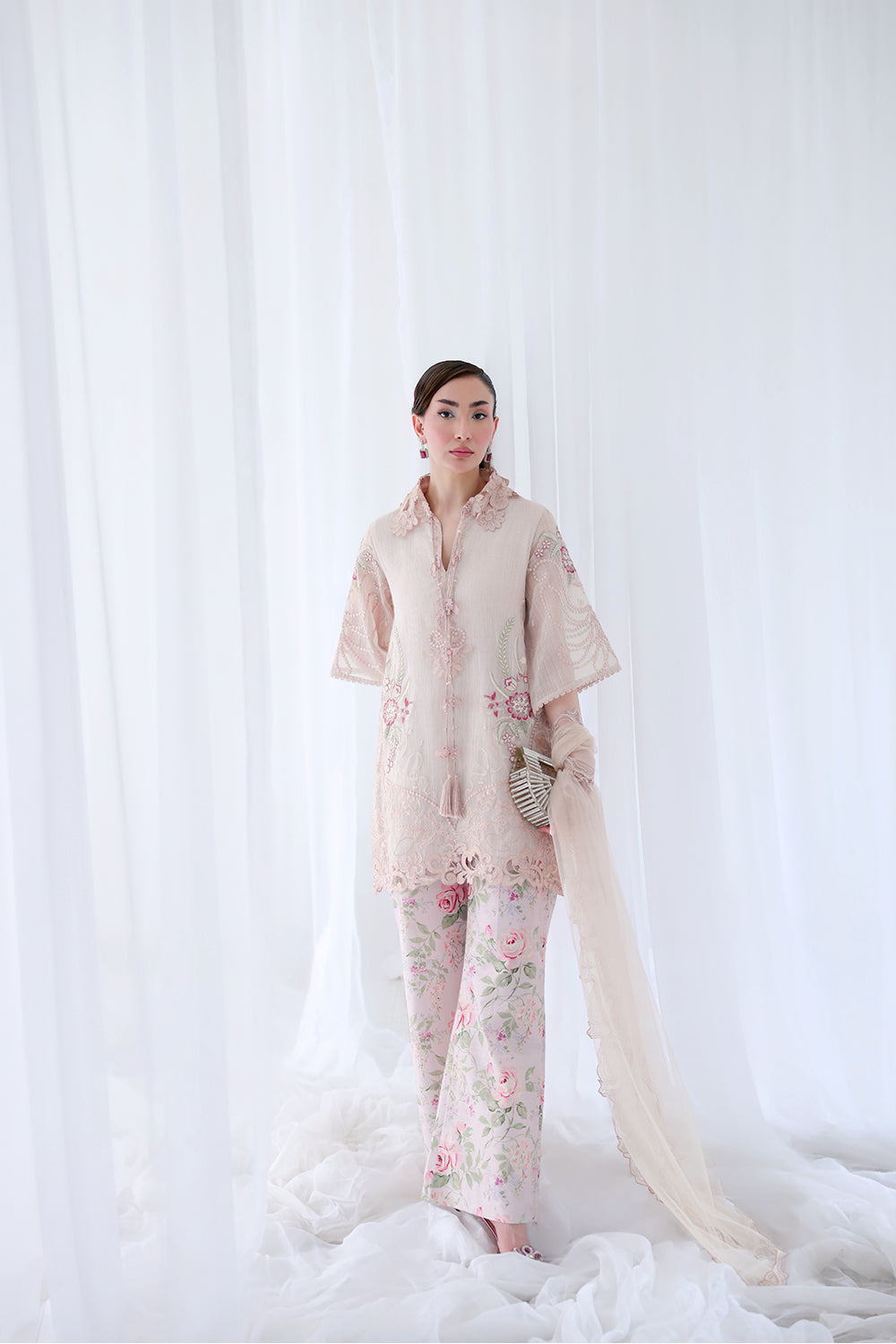 Picture of Saira Rizwan - Lael Silk Edit - LUNELLE-03 - Available at Raja Sahib