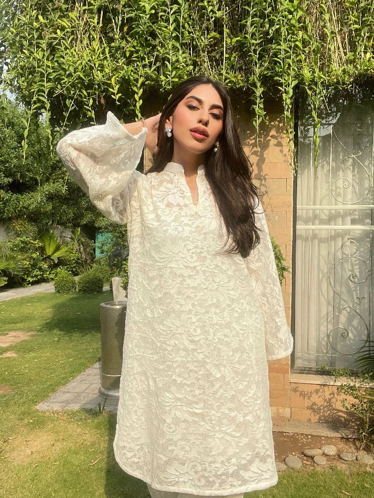 Picture of Manahils - Crochet Net With Tulip - Available at Raja Sahib