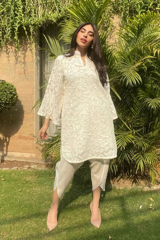 Manahils - Crochet Net With Tulip