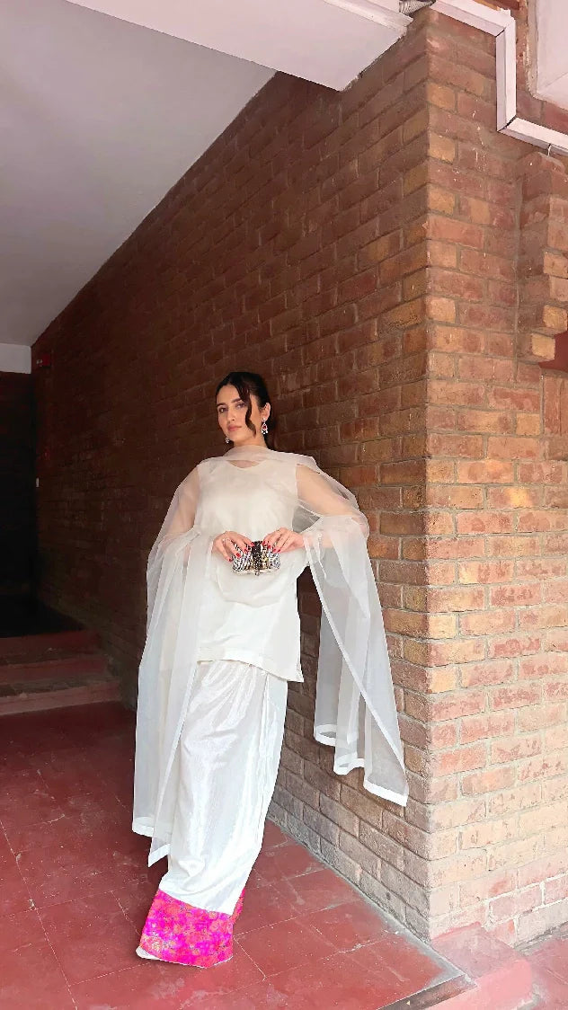 Picture of Manahils - Farshi Shalwar Three Pc(Pay-Now) - Available at Raja Sahib