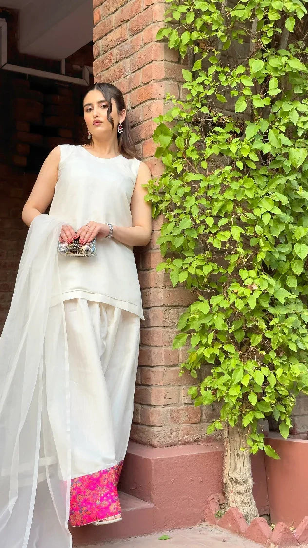 Picture of Manahils - Farshi Shalwar Three Pc(Pay-Now) - Available at Raja Sahib