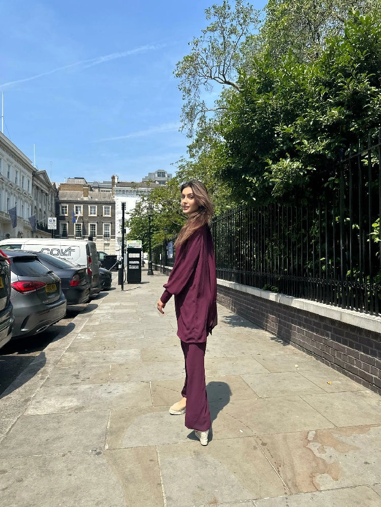 Picture of Manahils - Knot Set Purple - Available at Raja Sahib