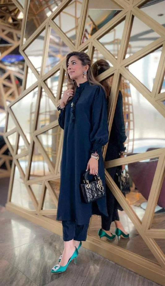 Picture of Manahils - Three Pearls Set - Available at Raja Sahib