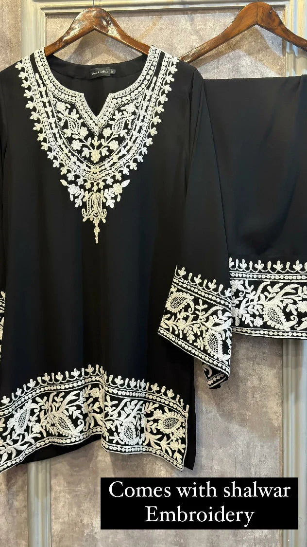 Picture of Manahils - Classy Missy Set Black - Available at Raja Sahib